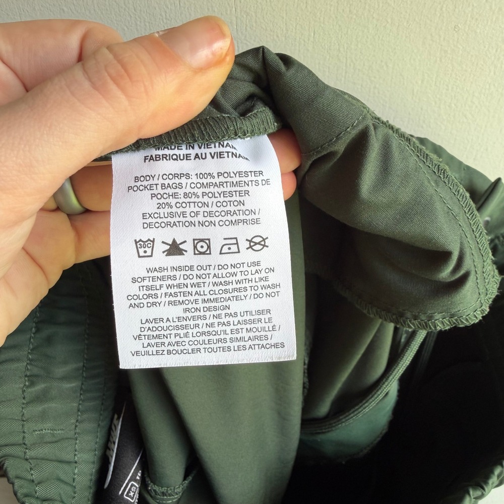 Nike Womens Tech Essentials Woven Tapered Pants Dark Green Olive XS - Picture 6 of 8